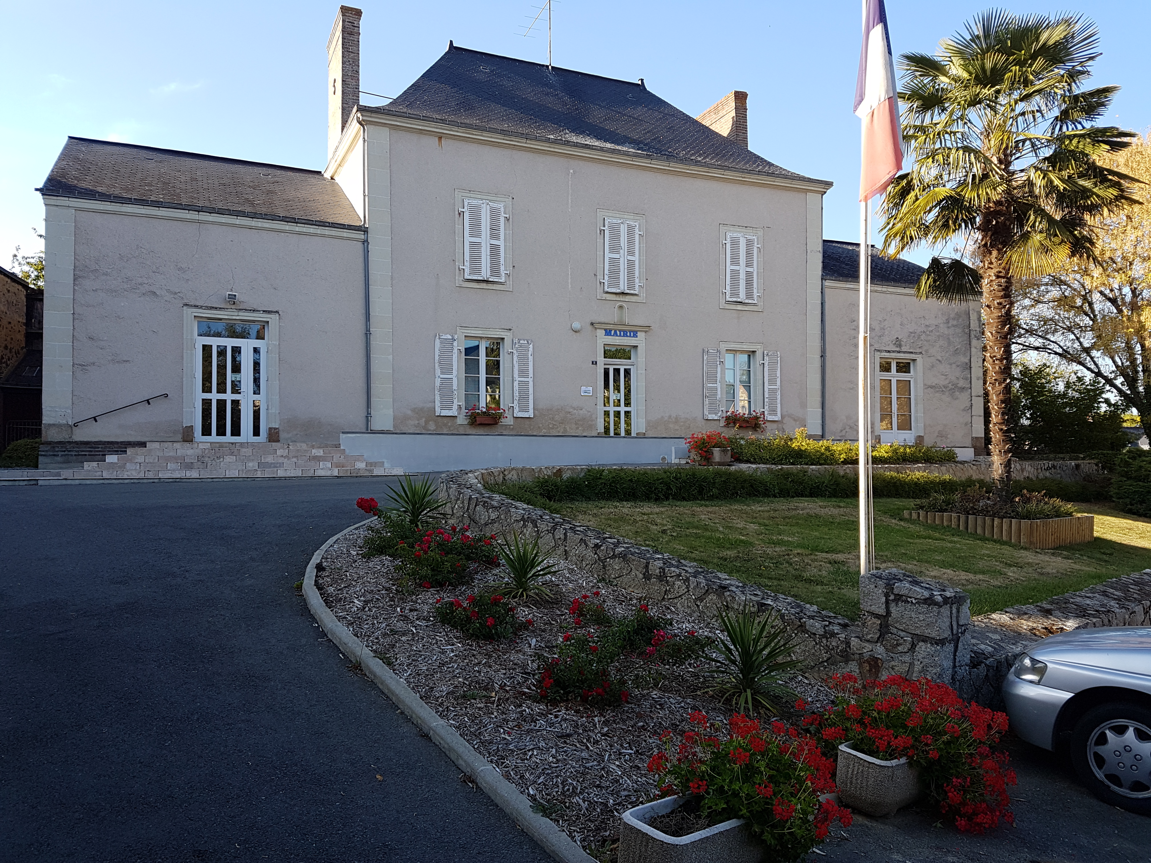 MAIRIE DE LIVRE LA TOUCHE
